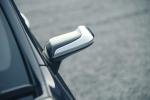 Lexus ES300h with Digital Door Monitors 2020 года (UK)